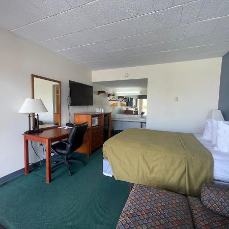 Horseshoe Curve Lodge Алтуна Екстериор снимка