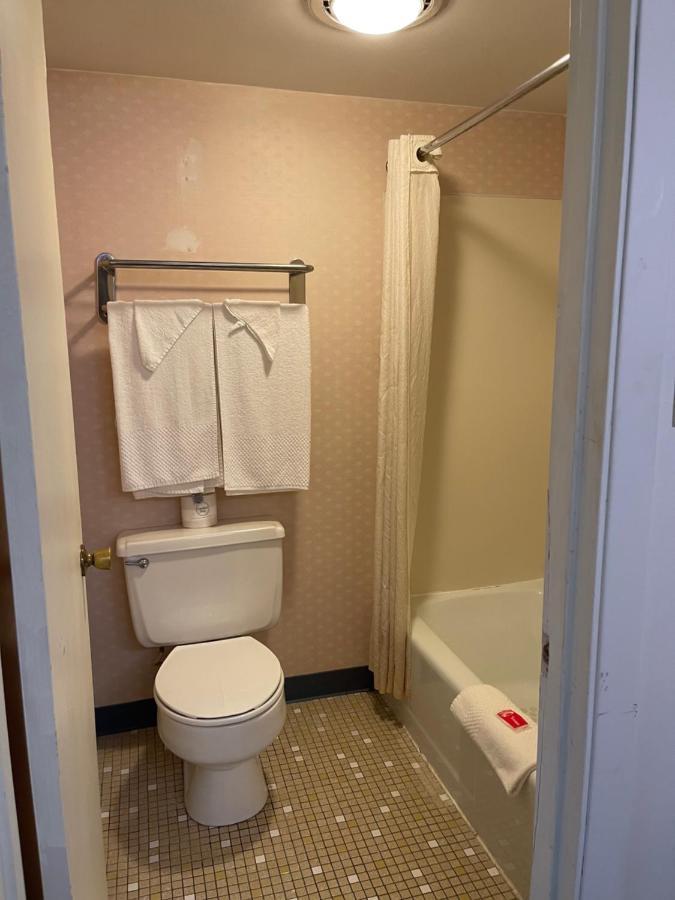 Horseshoe Curve Lodge Алтуна Екстериор снимка