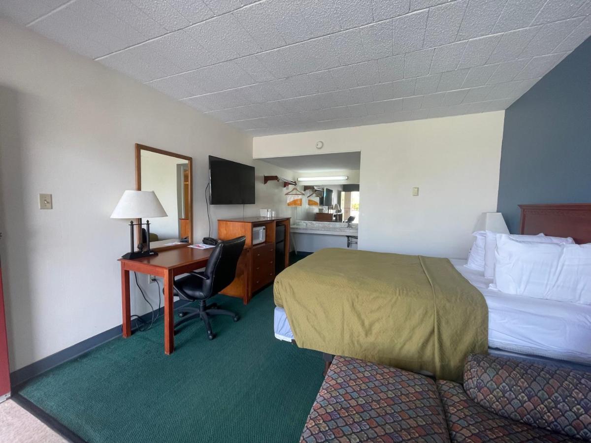 Horseshoe Curve Lodge Алтуна Екстериор снимка